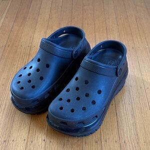 Black platform crocs